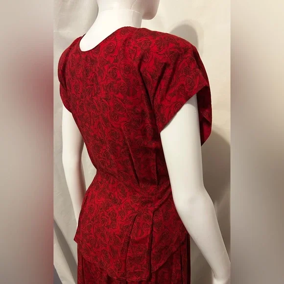 Rare 1980’s Vintage Componix Sz 5/7 Red Rose Floral Set Cottagecore Whimsigoth - Picture 7 of 10